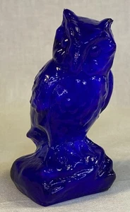 Boyd Art Glass Owl In Olympic Blue # 156 ONLY 50 Made Made 9-29-2004 - Picture 1 of 5