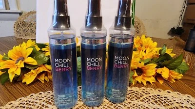 Niebla corporal Avon Mark MOON CHILL BERRY 6,7 fl. oz. LOTE de 3 Foto 1 de 4