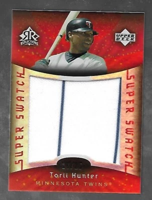 TORII HUNTER 2005 UD Reflections Super Swatch Jumbo patch /25 pin stripe - Image 1 of 2