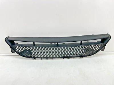 Mercedes Benz E300 2017 2018 2019 sedán E400 AMG parrilla central inferior A2138856900 Foto 1 de 4