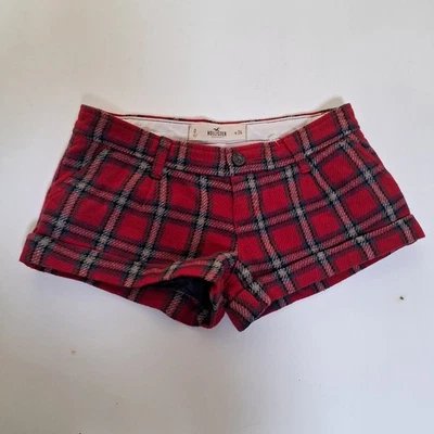 Hollister Womens  Red Plaid Lined Shorts Size 0 Waist 24 Wool - Image 1 of 4
