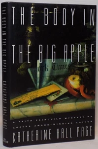 The Body in the Big Apple (Faith Fairchild Mysteries) - Foto 1 di 1