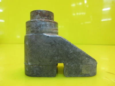 SKIDOO SKI DOO 08 MXZ 800 800R REV XP TRACK IDLER WHEEL MOUNTS BRACKET SUPPORT - Image 1 of 4