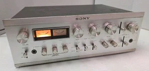 Sony TA-2000F Preamplificatore stereo lato destro lampada necessita di cambio - Foto 1 di 11