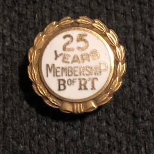 B of RT Union Made 25 Years Membership 10k Yellow Gold Vintage Button/pin - Picture 1 of 5
