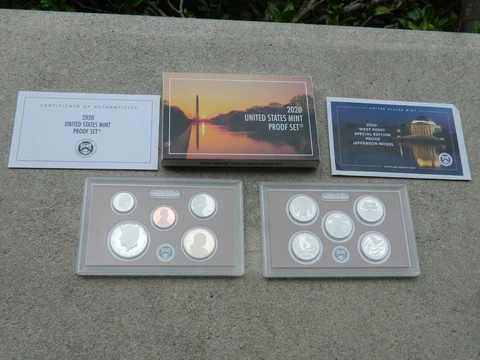 2020-S UNITED STATES CLAD PROOF SET 11 COIN WITH EXTRA W PROOF NICKEL INCLUDED Cover