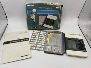 RADIO SHACK palmare 2 giocatori campionato golf gioco elettronico 18 fori LED USATO IN OTTIME CONDIZIONI - Foto 1 di 4
