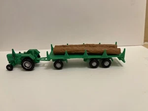 Smart Toys 1:87 HO Scale Tractor & Wood/Log Trailer w/Logs / LOOSE / RARE - Picture 1 of 4