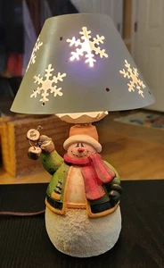 Vtg Crazy Mountain Christmas Snowman Lamp - Night Light With Metal Pierced Shade - Picture 1 of 6