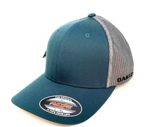 OAKLEY GOLF CRESTING TRUCKER CAP HAT FLEXFIT OIL BLUE S/M L/XL F0S900832 - Picture 1 of 6