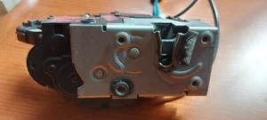 SERRATURA ANTERIORE DESTRA FIAT CROMA DAL 2005 AL 2007 - Foto 1 di 4