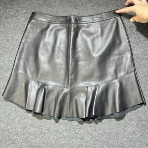 BB Dakota Black Skirt High-Waisted Faux Vegan Leather Mini Size 8 Grunge Punk - Picture 1 of 8