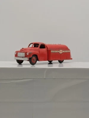 Dinky Toys,#30ph 1948 Studebaker ESSO 油轮 状况完好 — 第 1/4 张图片