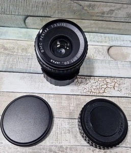 Lente principal gran angular de enfoque manual SMC Pentax 35 mm f/3,5 - Imagen 1 de 12