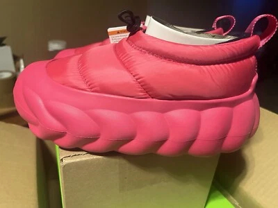 Crocs Overpuff Shorty Streetwear Shoes DRAGON FRUITWomen's Size 7.5 Mens 6 - Image 1 of 4