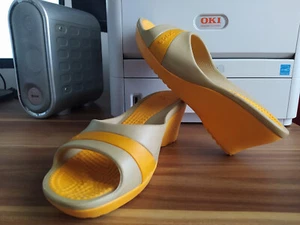 Damen Pantoletten CROCS Gr.39,5 - 40 (25,5 cm) US9 Top Zustand - Bild 1 von 12