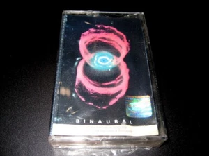 Pearl Jam - Binaural MADE IN BULGARIA Cassette Bulgarian Edition 2000 New Tape - Picture 1 of 5