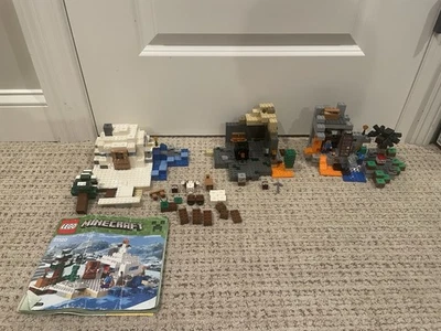 Lego Minecraft Lot 21120 Snow Hideout, 21113 The Cave, 21119 The Dungeon   - Image 1 of 4
