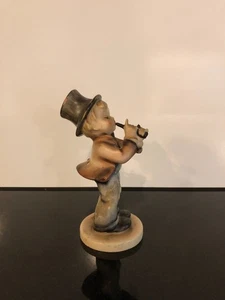 Figura flautista GOEBEL 85/0 - Figura de porcelana joven con flauta - pegada - Imagen 1 de 12