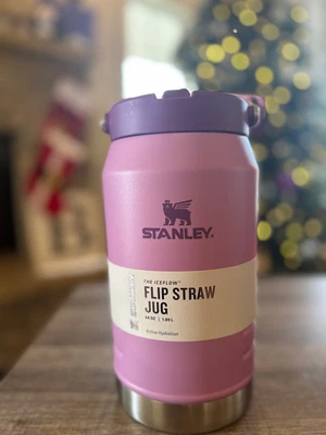 Jarra de paja abatible Stanley IceFlow™ | 64 oz - lila Foto 1 de 4