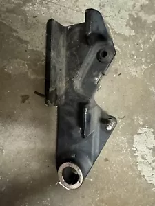 Harley Davidson Sportster 1200 2008-2013 OEM pinza de freno trasera soporte Stay 883 - Imagen 1 de 11