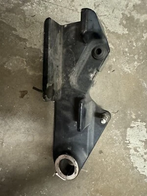 Harley Davidson Sportster 1200 2008-2013 OEM pinza de freno trasera soporte Stay 883 Foto 1 de 4