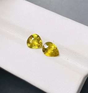 3.41CT  FANTASTIC 100% NATURAL EARTH MINE SPHENE 2 PCS LOOSE GEMSTONE - Picture 1 of 3