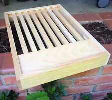 Pine 8 frame slatted rack for Langstroth bee hive