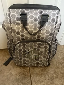 Thirty-One Monogramed Adventures Backpack in Stepping Stones Gray & White - Picture 1 of 15