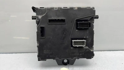 Boitier UCH RENAULT KANGOO 2 PHASE 1 8201077405 - Photo 1/4