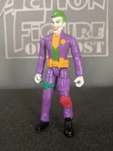 Figura de acción de juguete Batman Super-Villano The Joker 2020 Spin Master Purple Suit 4" - Imagen 1 de 4