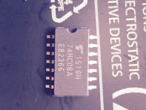 TC74HC08AF UND GOR 4 ELEMENT 2 IN CMOS 14 PIN SOL x10 Stck. - Bild 1 von 1