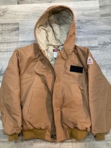 BULWARK FR HOODED INSULATED WINTER JACKET MEN'S LARGE REGULAR FIT - Picture 1 of 12
