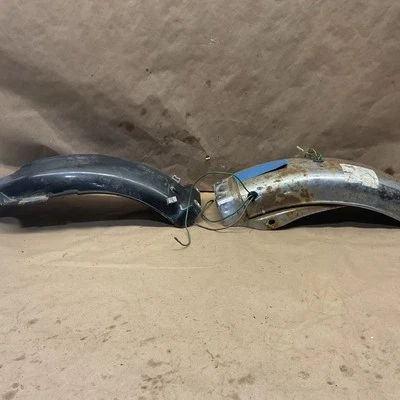 honda cb400f super sport -Rear Fender Rusty But Straight - Image 1 of 4