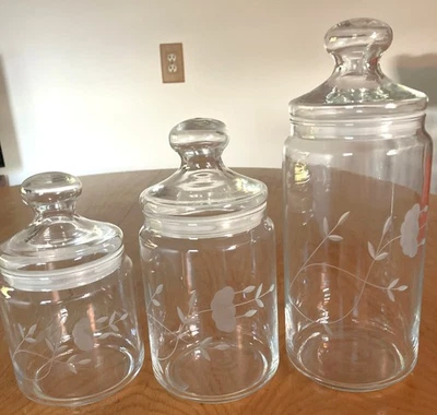 Juego de 3 botes de cristal vintage Princess House Heritage con cubiertas Foto 1 de 4