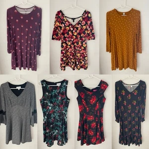 Dresses for Women - Old Navy/Forever 21/Elle/Betsey Johnson - Floral/Polka Dot - Picture 1 of 36