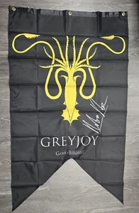 Pilou Asbak Game Of Thrones Signed Banner AUTOGRAPH JSA KK59634 "Euron Greyjoy" - Picture 1 of 2