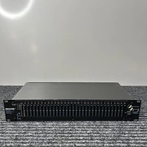 Peavey GME 131 31 Band Professional Graphic Equalizer - Picture 1 of 17