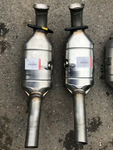 Pair Catalytic Converters for Jaguar XJ 3.0L Series 2003-2009 C2C22030 C2C41597 - Bild 1 von 3
