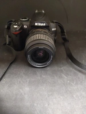 Nikon D3000 digital camera w/ 18-55mm lens (U37541) Untested  - Image 1 of 4