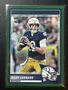 2025 Panini Score - Riley Leonard #9 Green (RC) - Picture 1 of 2