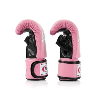 Guantes de entrenamiento Fairtex Muay Thai Kick Boxing MMA TGO3 - pulgar abierto Foto 1 de 4