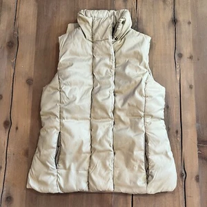 Merona Belted Puffer Cream Sheen Vest Size Small - Picture 1 of 5