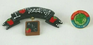 I Love Teaching Dangle Pin und Lehrerassistent helfen, eine bessere Welt zu gestalten - Bild 1 von 12