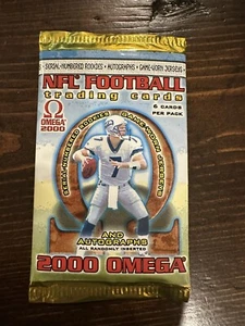 2000 Pacific Omega Sealed Football Pack (Possible Brady Rookie) - Picture 1 of 3