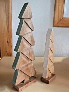 Set 2 Alberi di Natale Verde Bianco Marrone Diverse Altezze Abbinati Decorazione - Foto 1 di 5