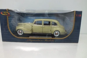 1941 Packard Limousine Firma 1:18 Die Cast - Foto 1 di 9
