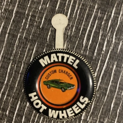 Pin insignia botón metal cargador personalizado Hot Wheels Redline 1969 original vintage Foto 1 de 2