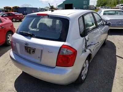 Used Right Headlight Assembly fits: 2007 Kia Spectra Hatchback R. Right Grade B - Изображение 1 из 4