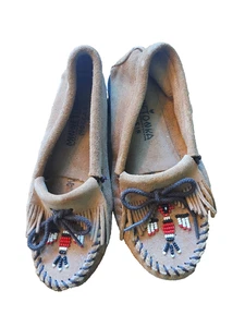 Minnetonka Moccasin Thunderbird Women's 6 Brown Suede Hard soles Beige Red Bird - Picture 1 of 8